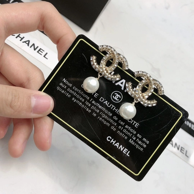 WellDesigned Chxnxl Earrings 288537