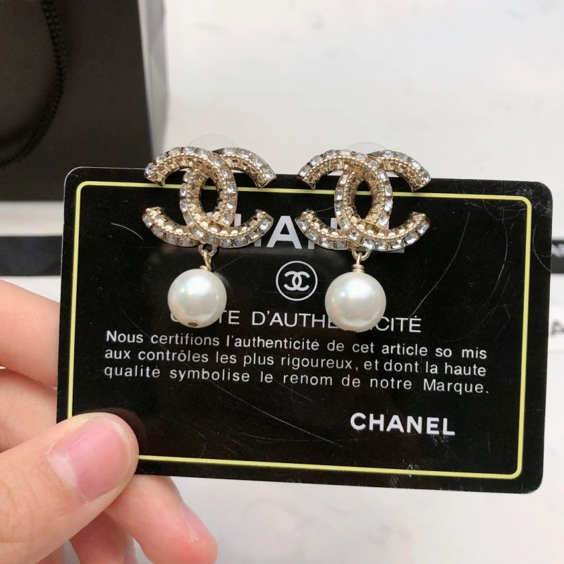 WellDesigned Chxnxl Earrings 288537