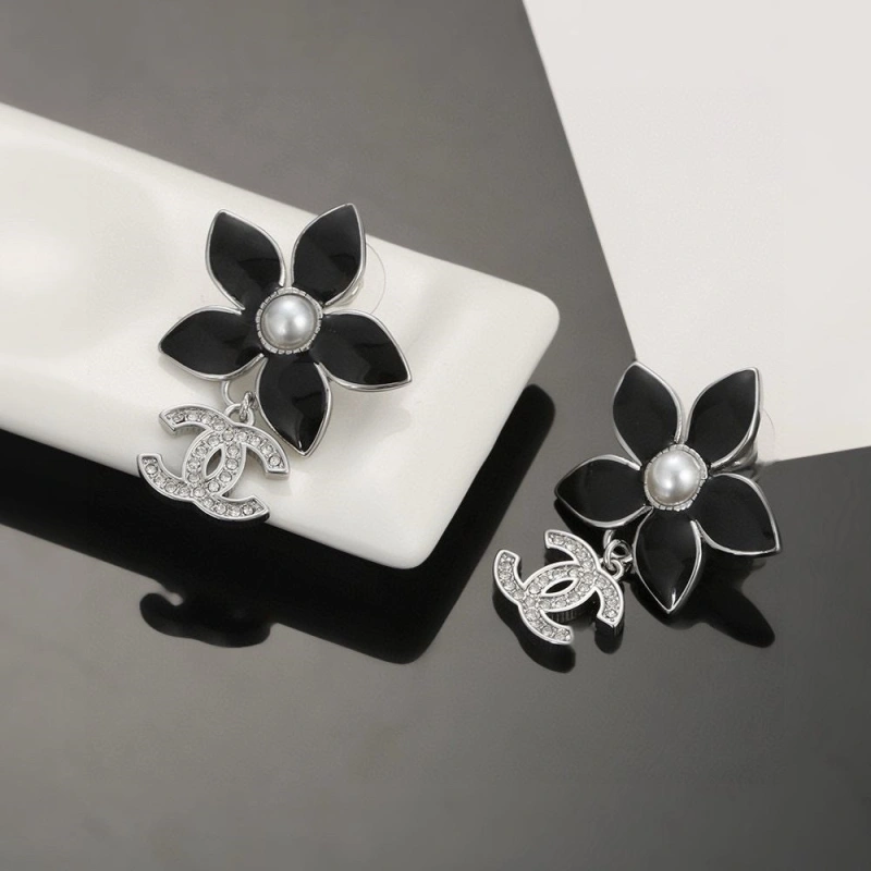Comfortable Chxnxl Earrings 288500