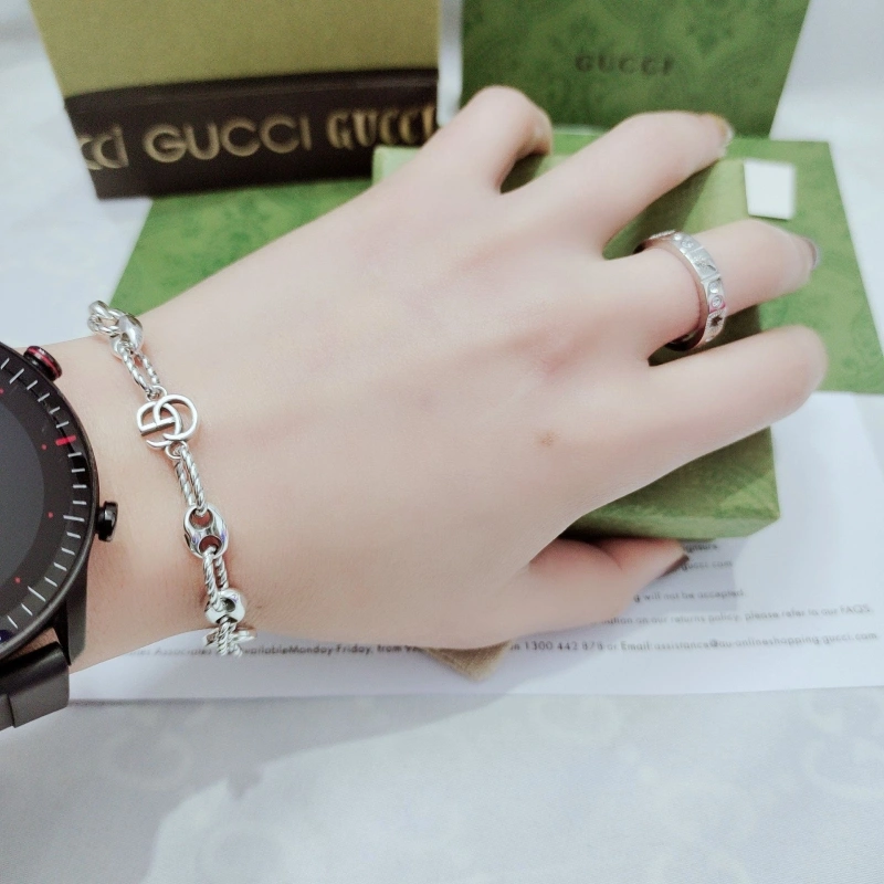 Reliable Gxccx Necklaces 304793