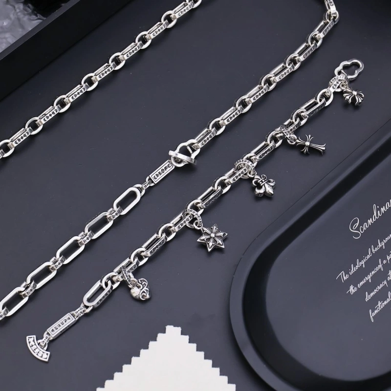 Chrxmx Hxxrts Necklaces EyeCatching 299341