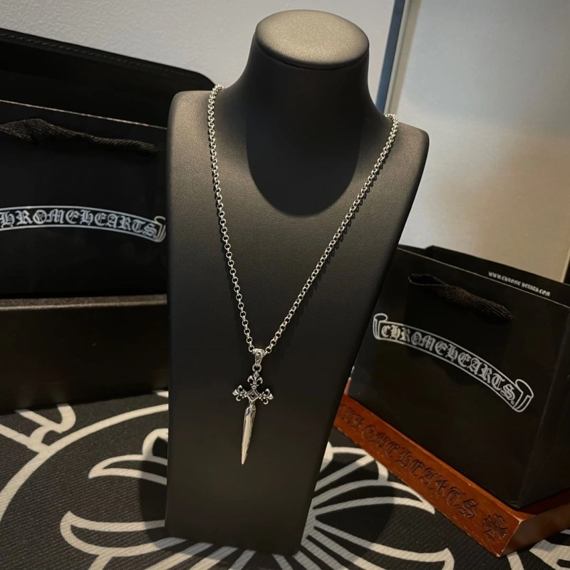 Functional Chrxmx Hxxrts Necklaces 299348