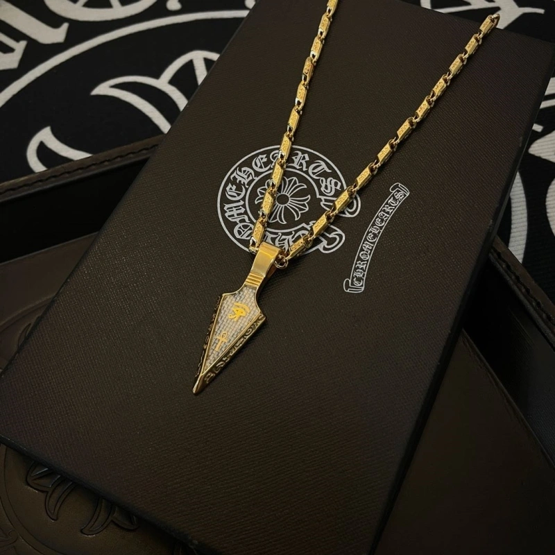 Stylish Chrxmx Hxxrts Necklaces 299339