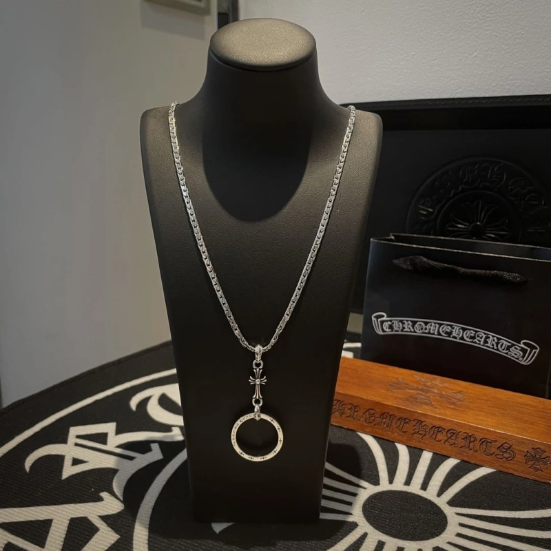 Chrxmx Hxxrts Necklaces EyeCatching 299336
