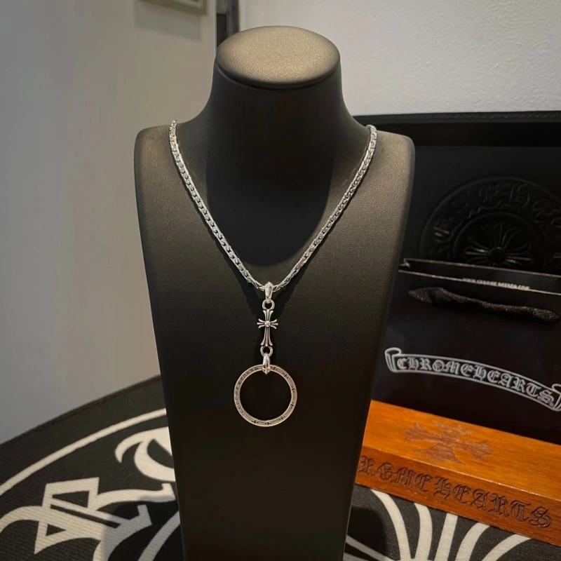Chrxmx Hxxrts Necklaces EyeCatching 299336