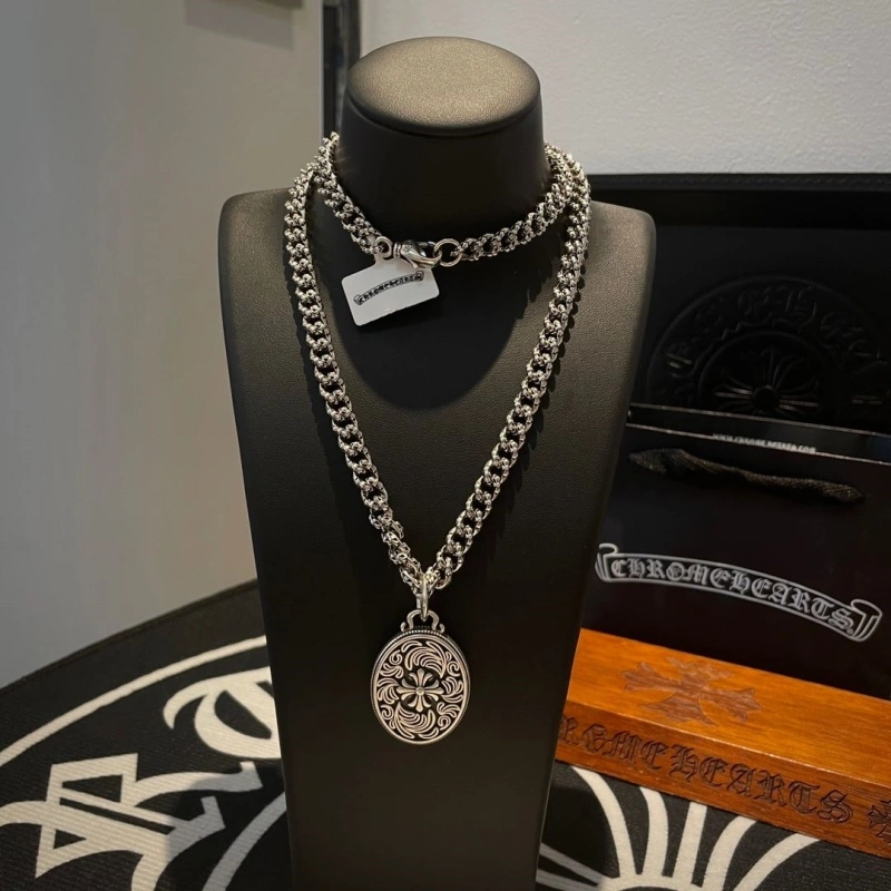 Modern Chrxmx Hxxrts Necklaces 299334