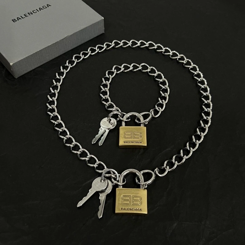 NewStyle Bxlxnciaga Bracelets 282340