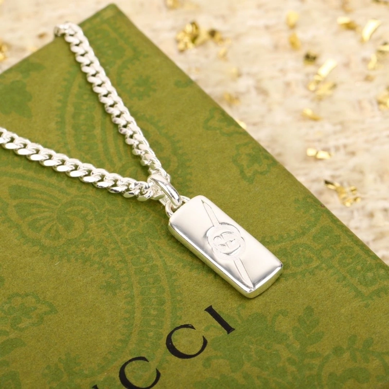 Vibrant Gxccx Necklaces 304785