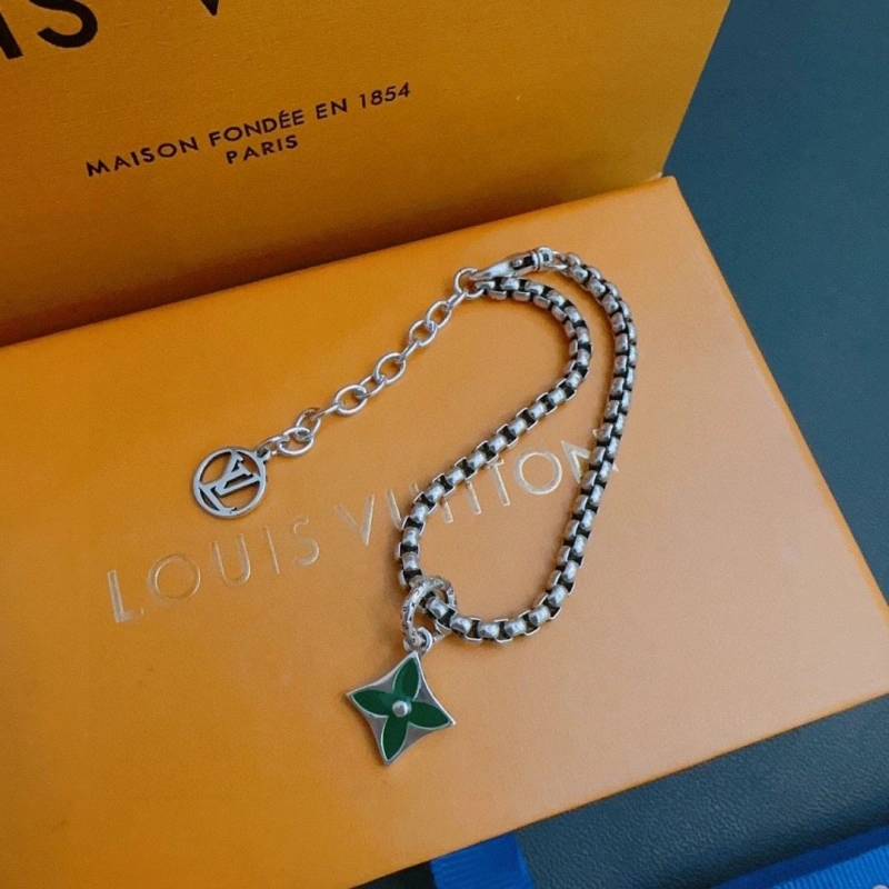 Functional LX Necklaces 310496