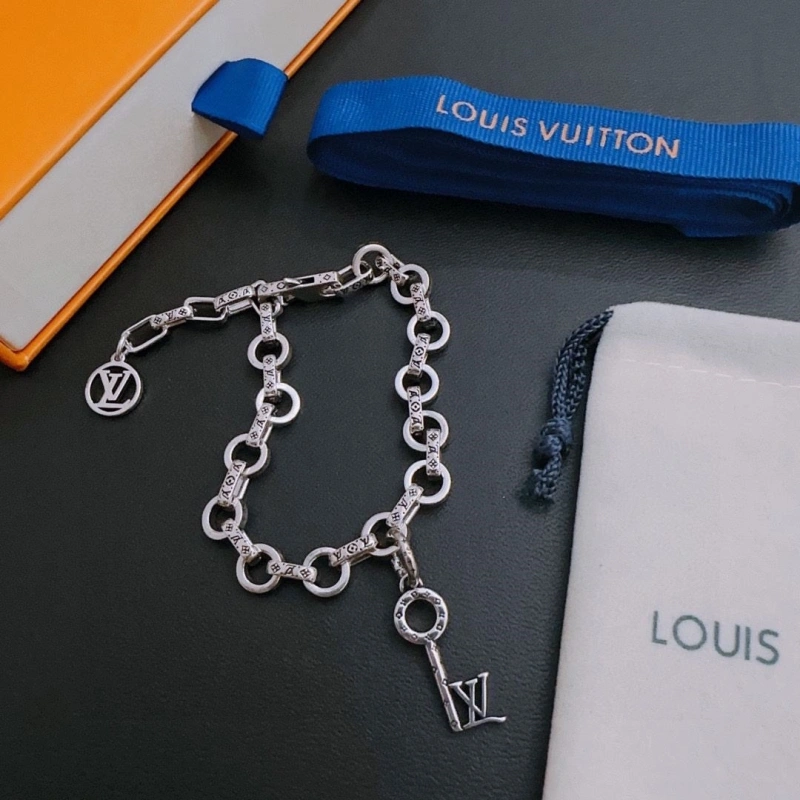 ModernLook LX Necklaces 310503