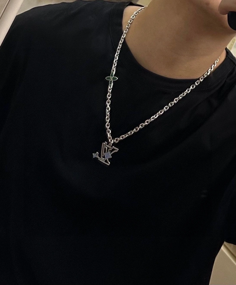 Versatile LX Necklaces 310498
