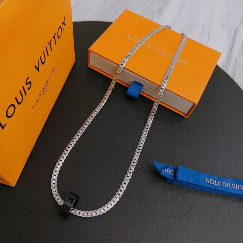 Modern LX Necklaces 310477