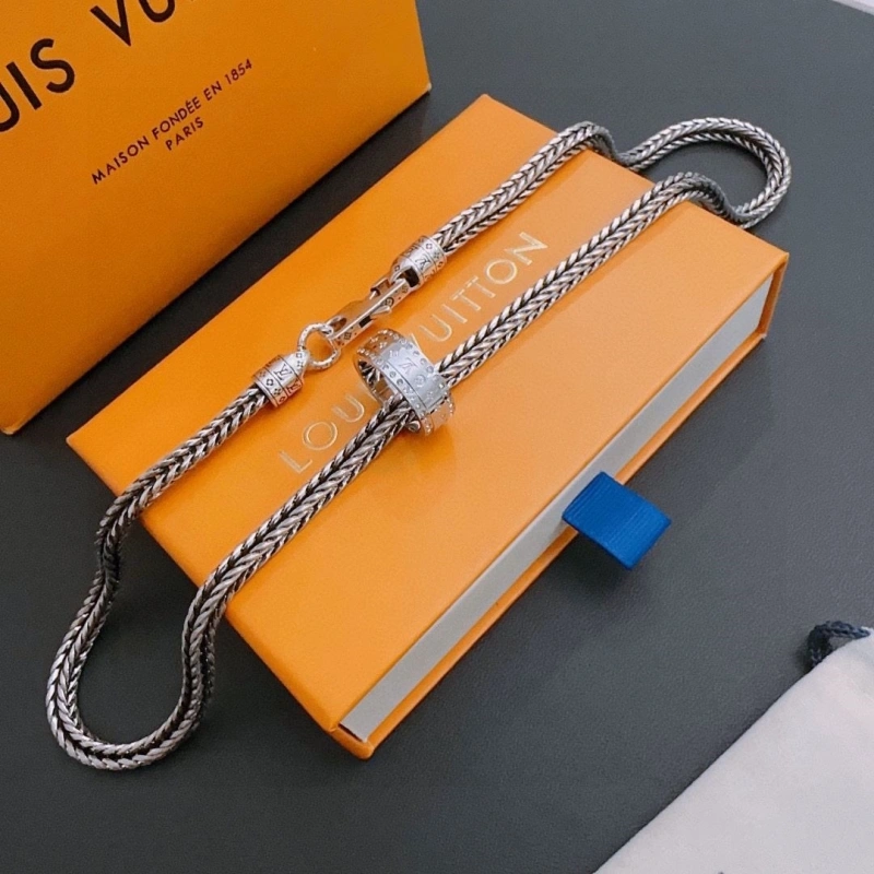 Classic LX Necklaces 310478