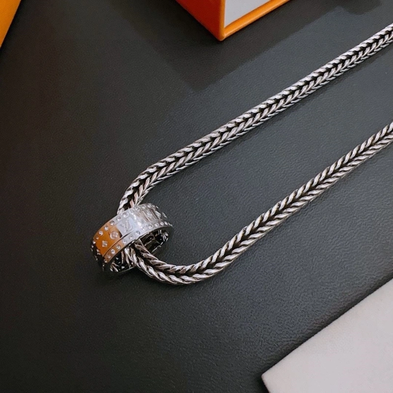 Classic LX Necklaces 310478