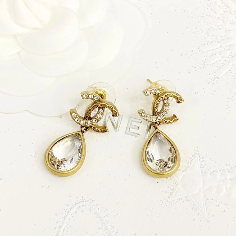 Minimalist Chxnxl Earrings 288517
