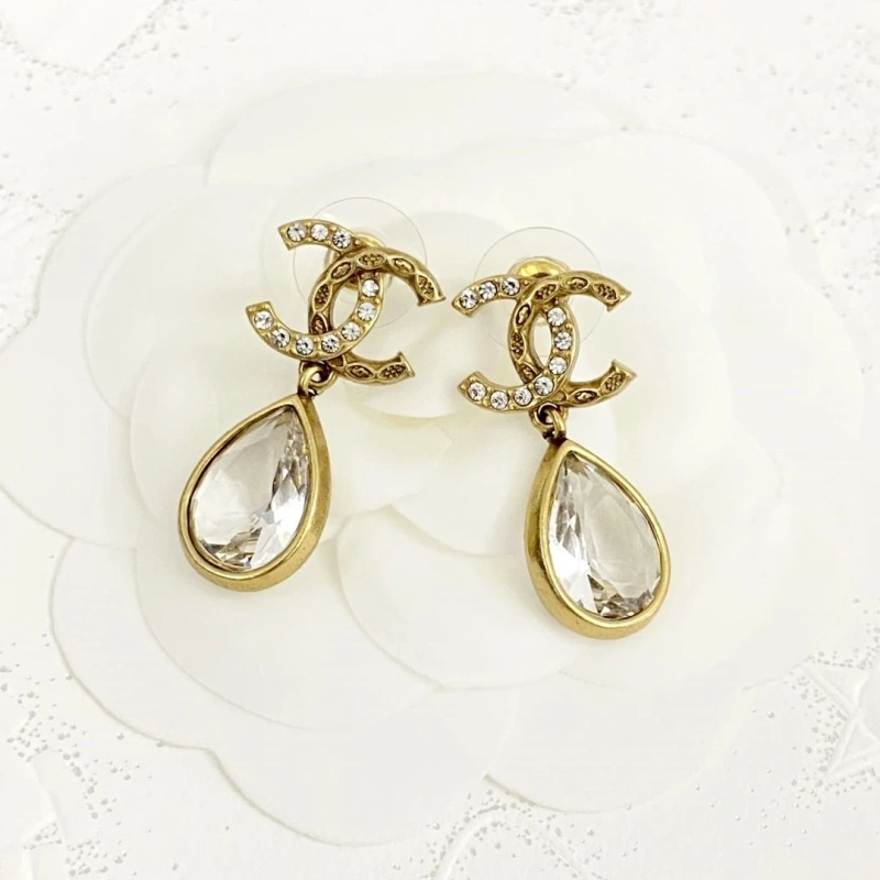 Minimalist Chxnxl Earrings 288517