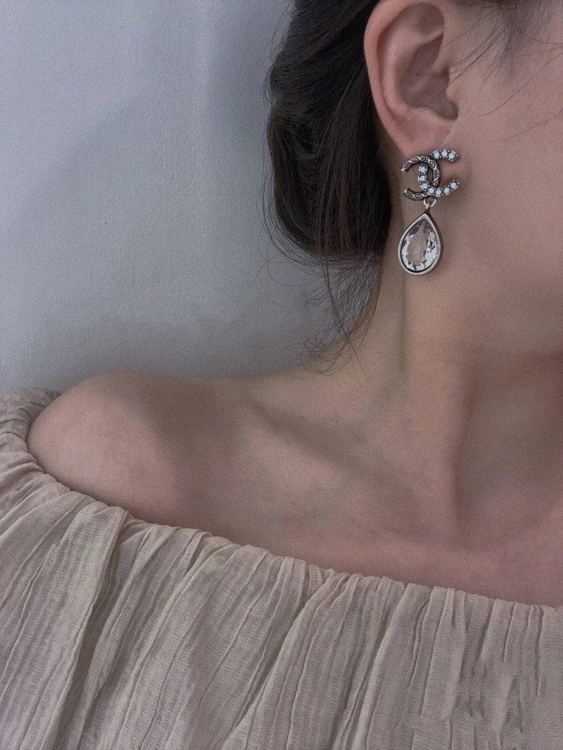 Reliable Chxnxl Earrings 288513