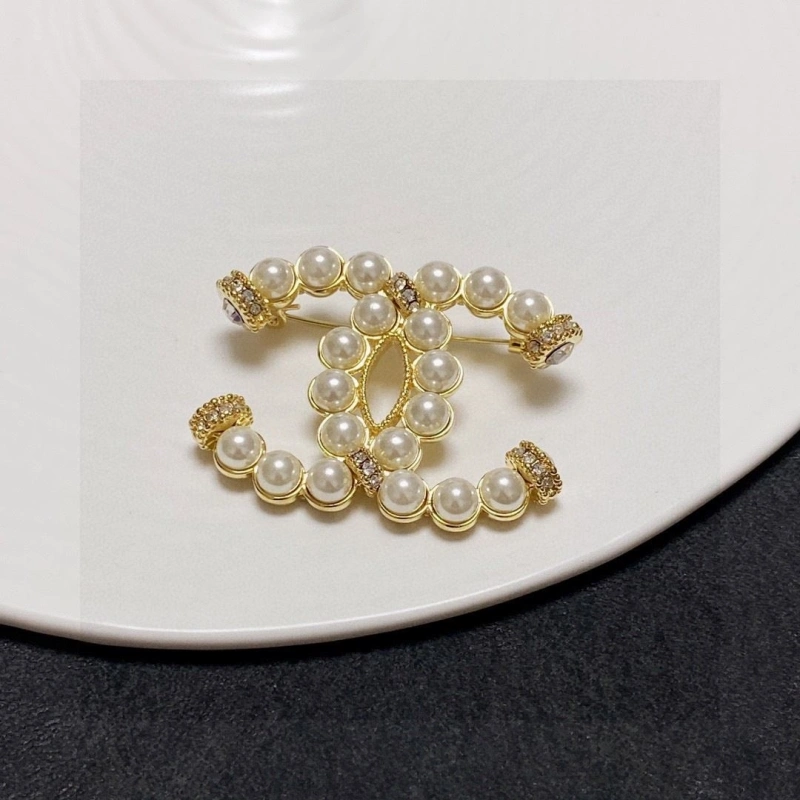 Breathable Chxnxl Brooches 289214