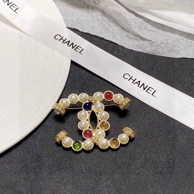 Lightweight Chxnxl Brooches 289212