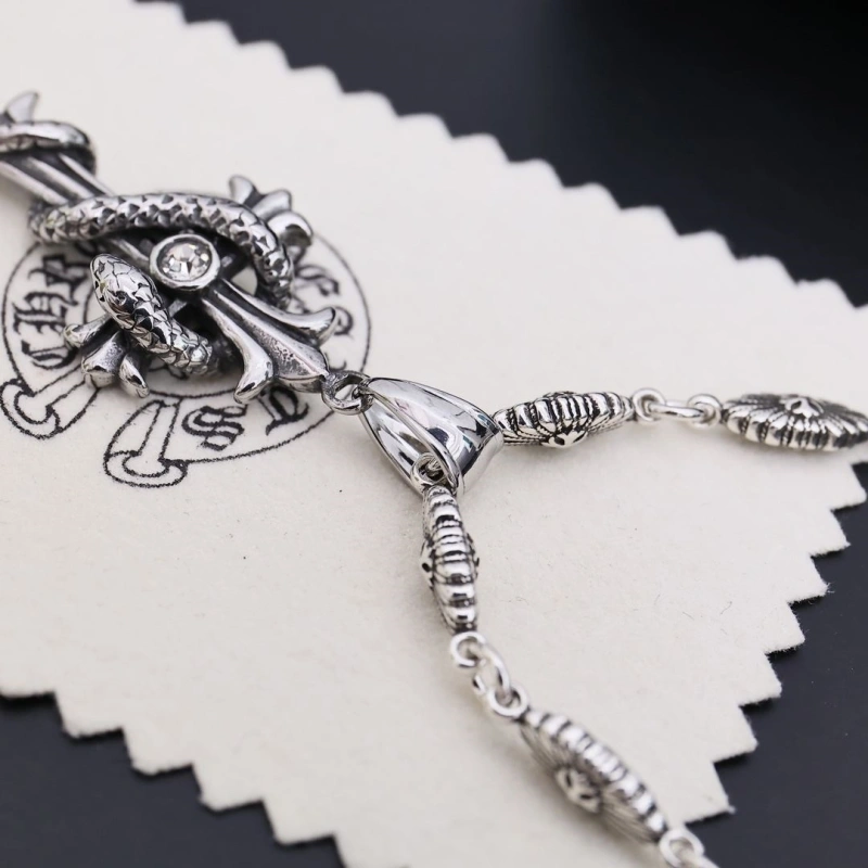 Sleek Chrxmx Hxxrts Necklaces 299328