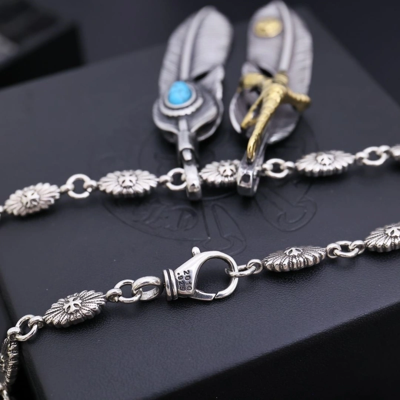 Chrxmx Hxxrts Necklaces Flexible 299325