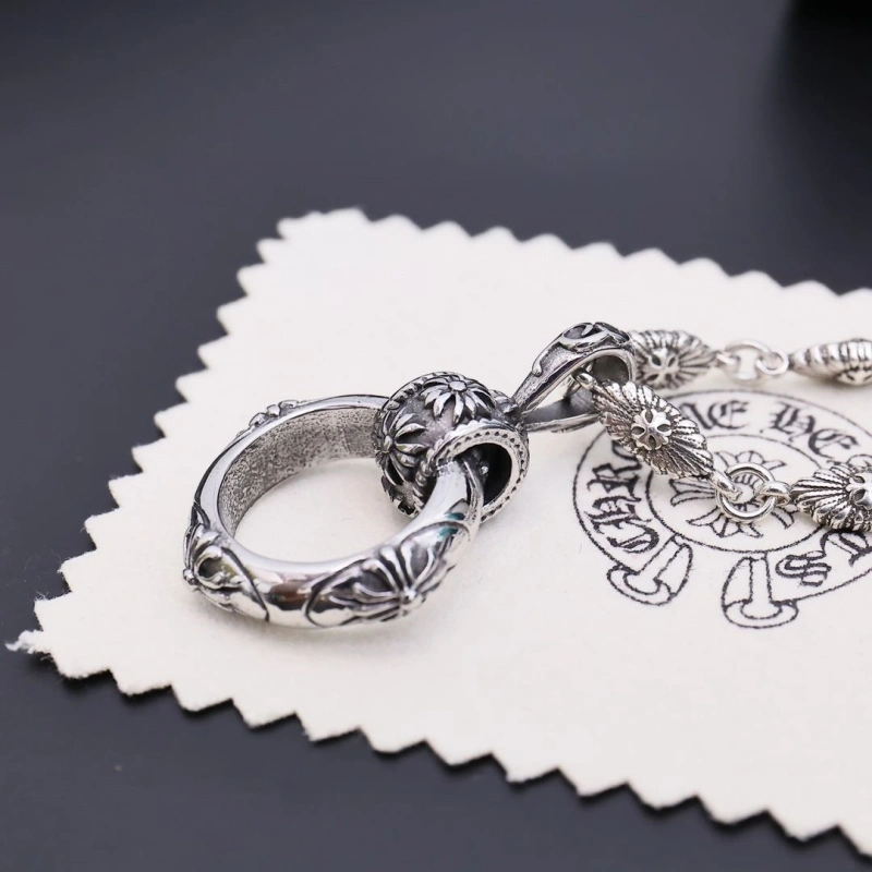 Cozy Chrxmx Hxxrts Necklaces 299322