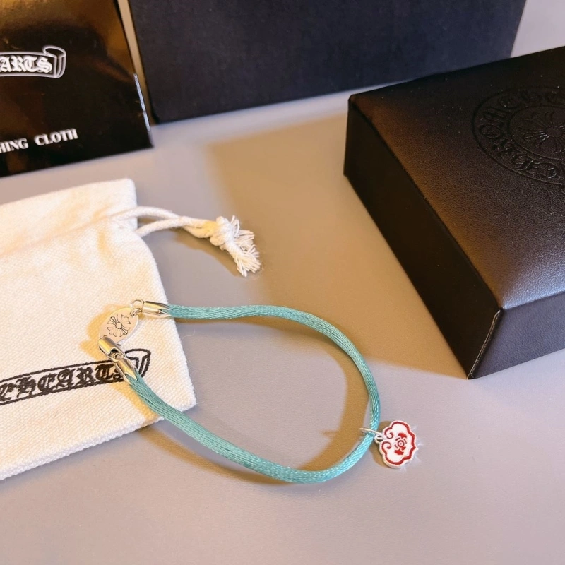 Chrxmx Hxxrts Bracelets Minimalist 300014