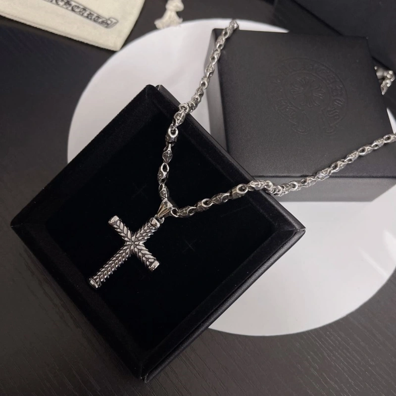 Trendy Chrxmx Hxxrts Necklaces 299323