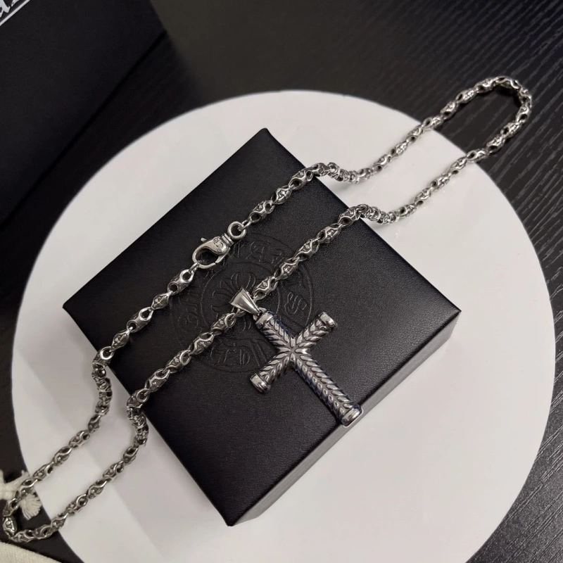 Trendy Chrxmx Hxxrts Necklaces 299323