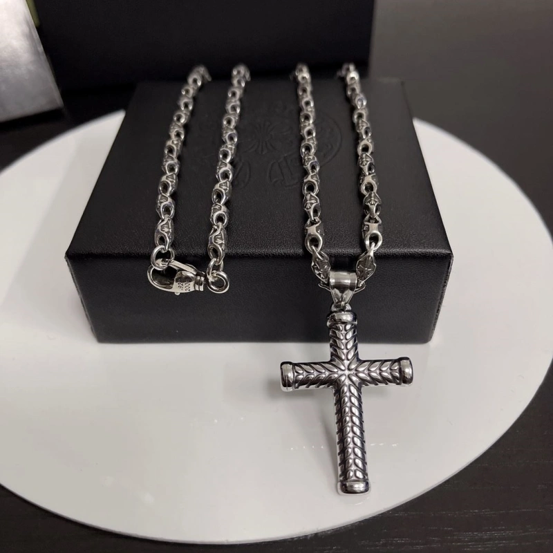 Trendy Chrxmx Hxxrts Necklaces 299323