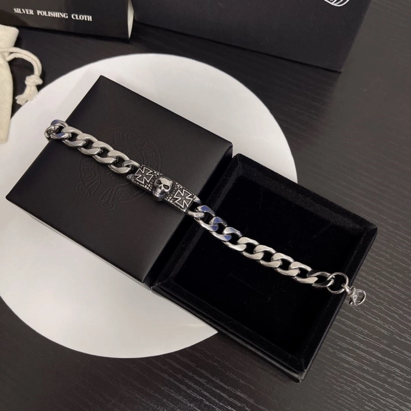 Reliable Chrxmx Hxxrts Bracelets 300007