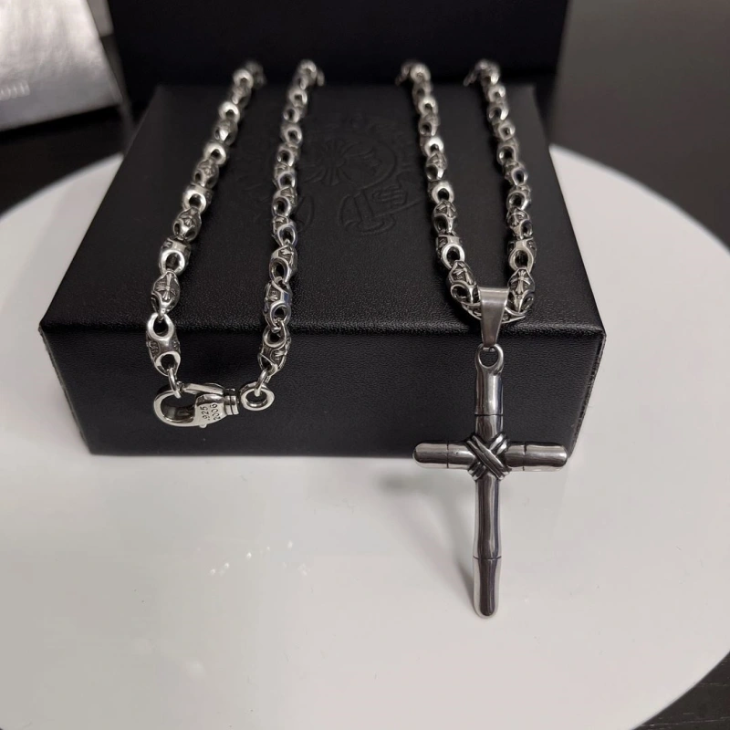 Chrxmx Hxxrts Necklaces Breathable 299297