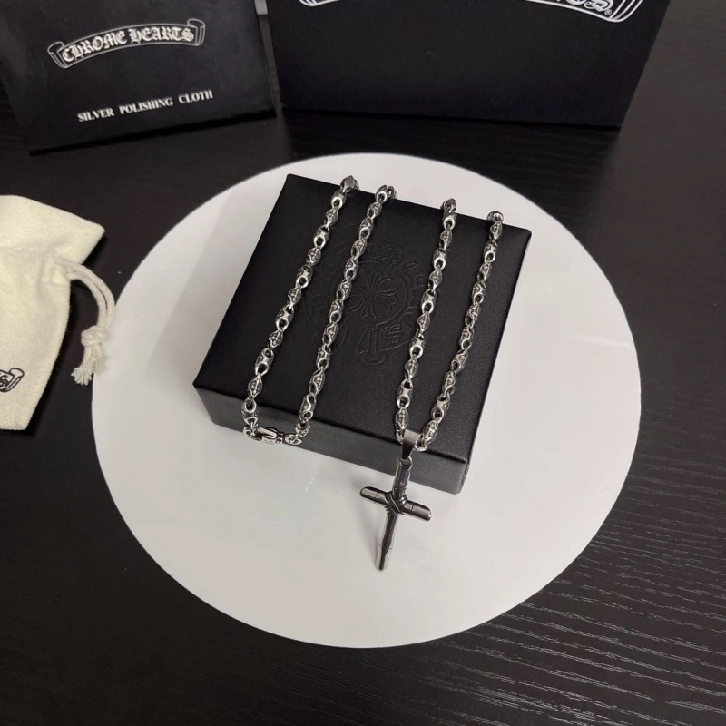 Chrxmx Hxxrts Necklaces Breathable 299297
