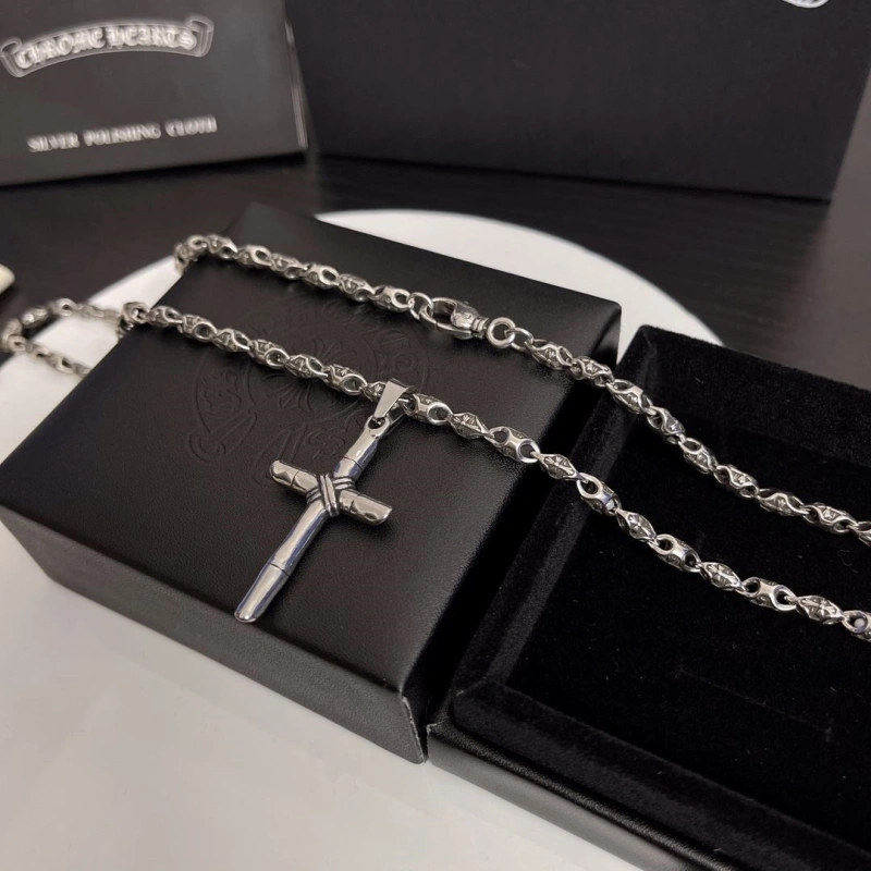 Chrxmx Hxxrts Necklaces Breathable 299297