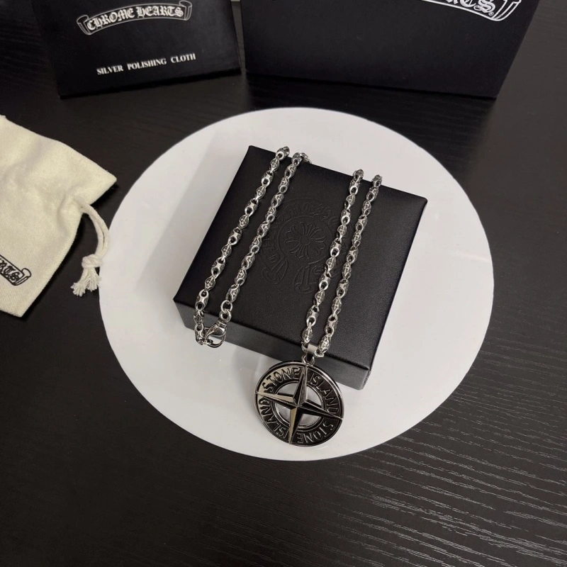 Modern Chrxmx Hxxrts Necklaces 299313
