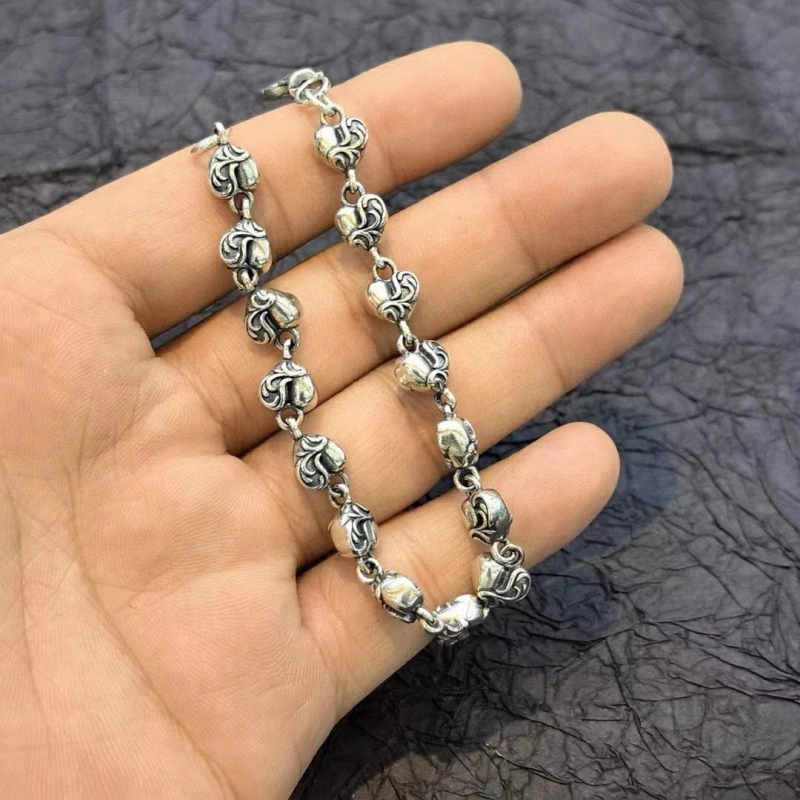 Stylish Chrxmx Hxxrts Bracelets 300000