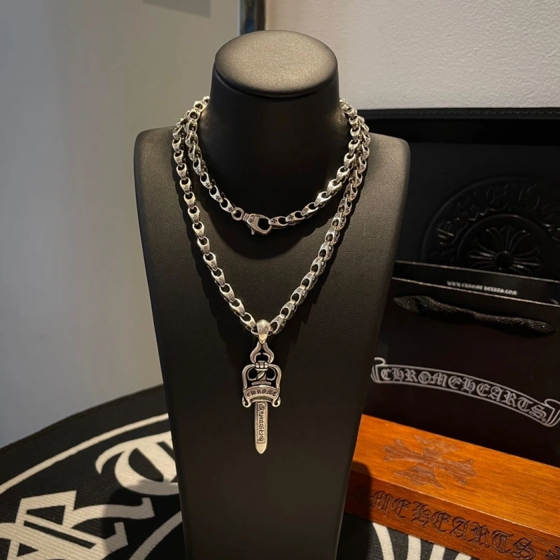 Comfortable Chrxmx Hxxrts Necklaces 299296