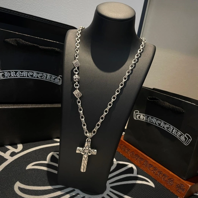 Chrxmx Hxxrts Necklaces Durable 299293