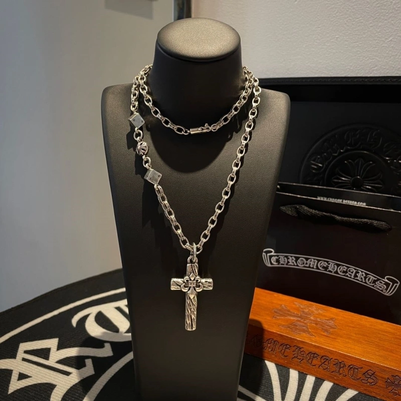 Chrxmx Hxxrts Necklaces Durable 299293