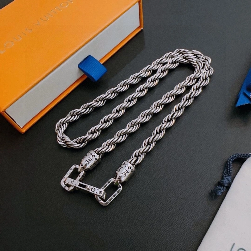 Practical LX Necklaces 310451