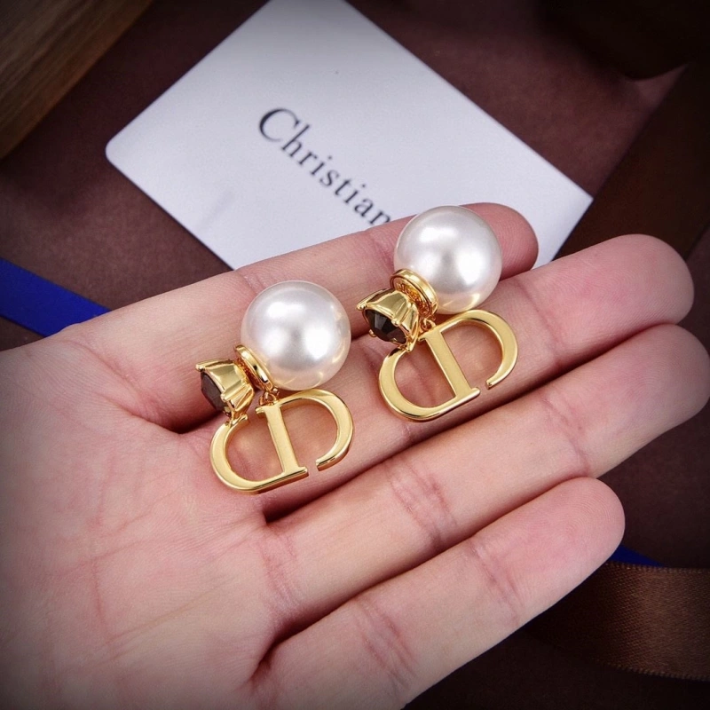 Minimalist Christian Dxxr Earrings 294780