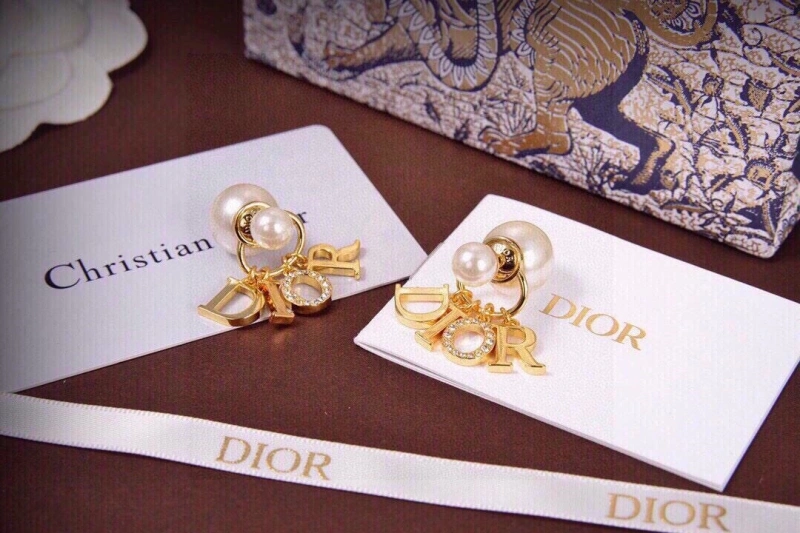Christian Dxxr Earrings Practical 294762