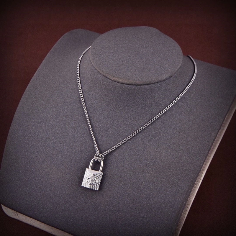 Christian Dxxr Necklaces Sleek 294670