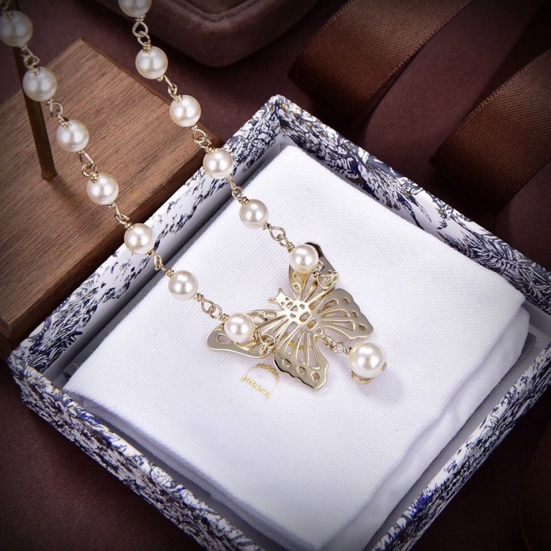EasyMatch Christian Dxxr Necklaces 294667