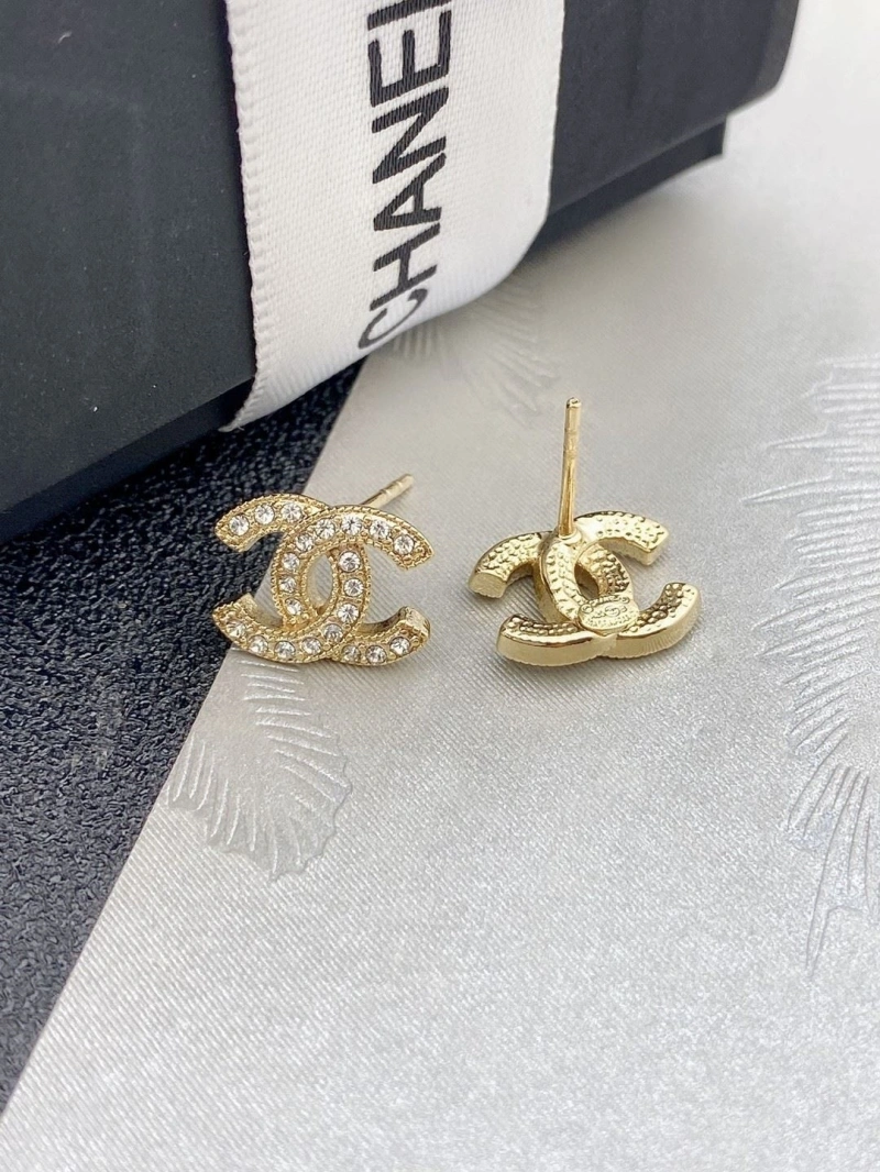 Comfortable Chxnxl Earrings 288456