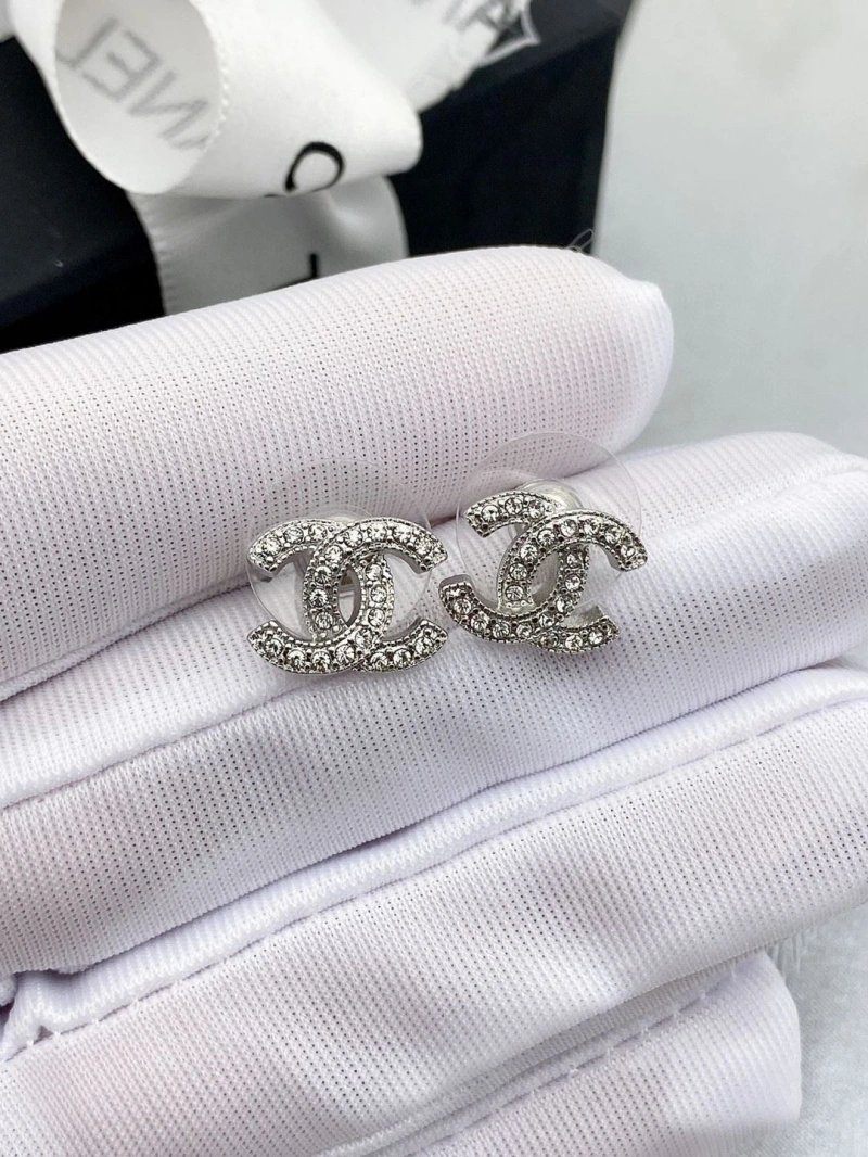 Comfortable Chxnxl Earrings 288456