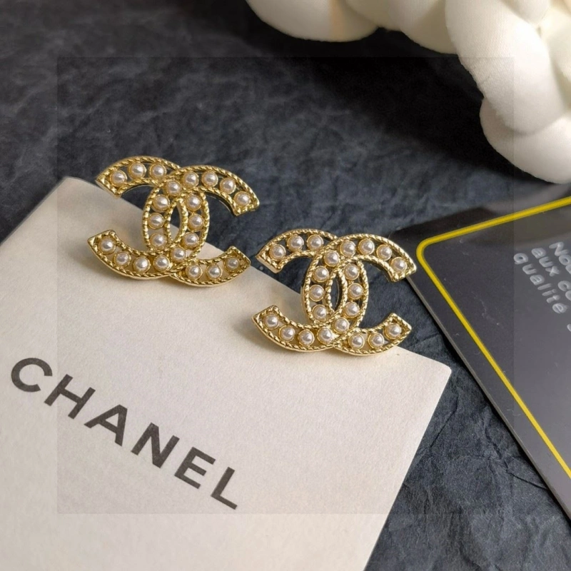 Stylish Chxnxl Earrings 288451