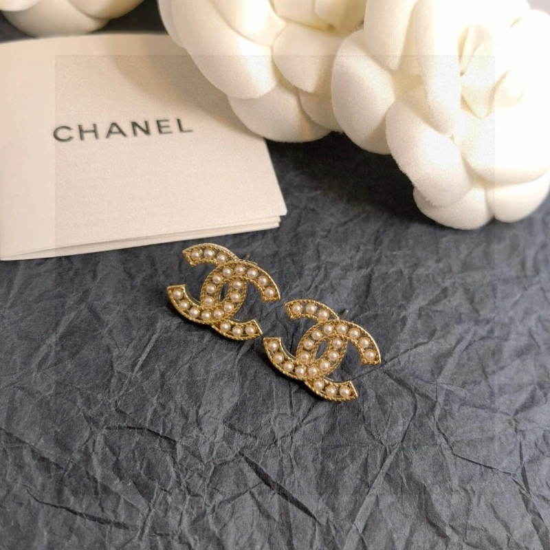 Stylish Chxnxl Earrings 288451