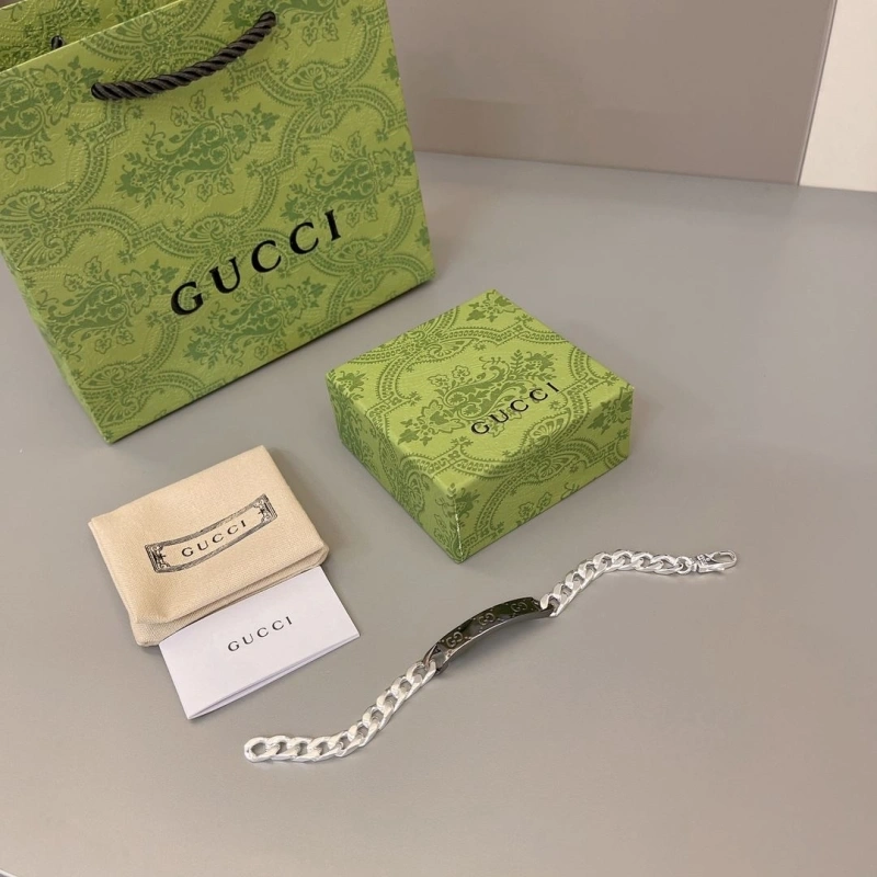 EyeCatching Gxccx Necklaces 304754