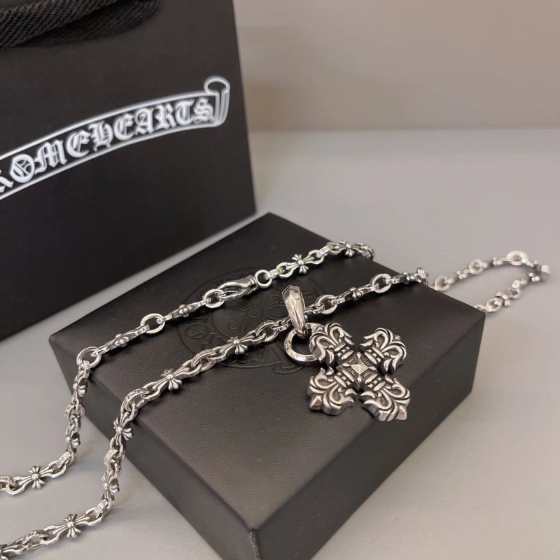 Chrxmx Hxxrts Necklaces GoodFit 299287